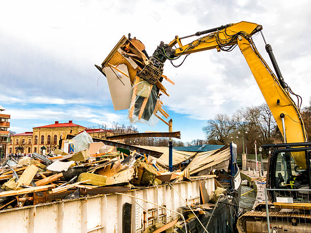 Best Yard Cleanup Services  in Coushatta, LA